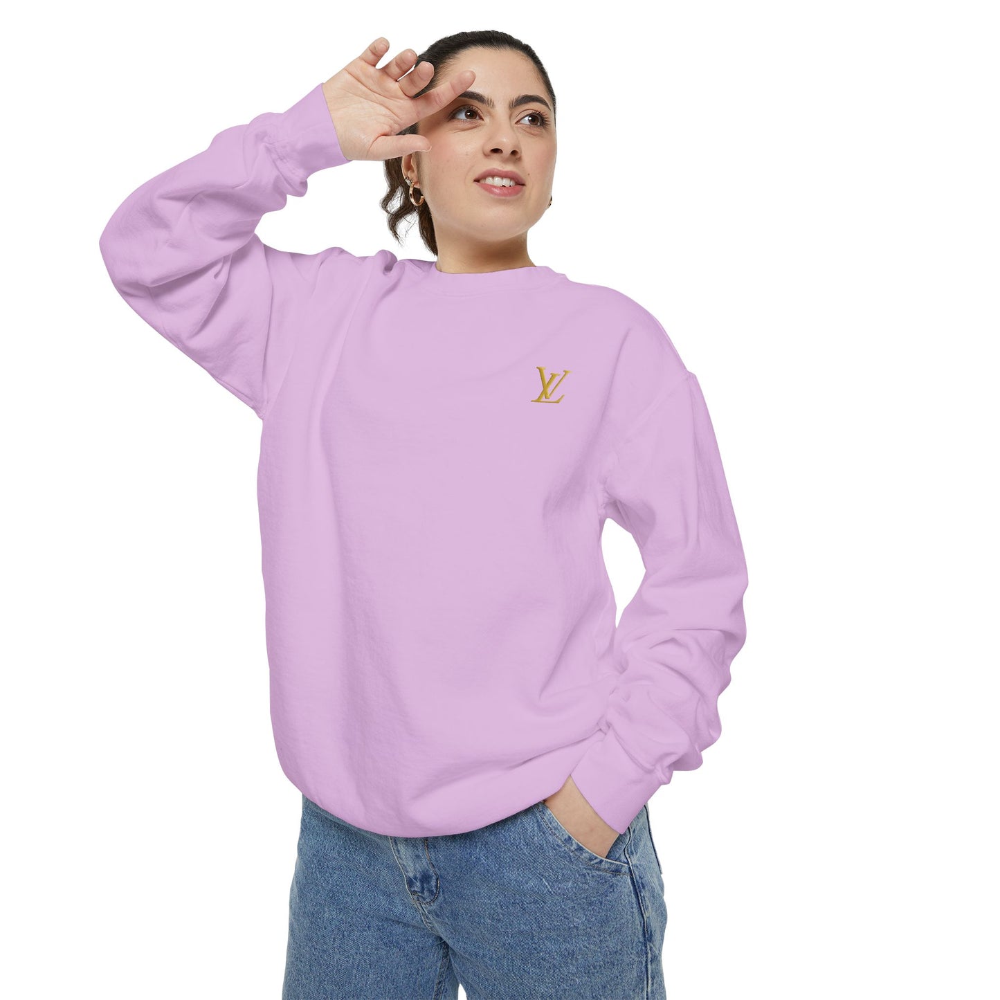 Zyrix LuxeWear – Unisex Garment-Dyed Sweatshirt