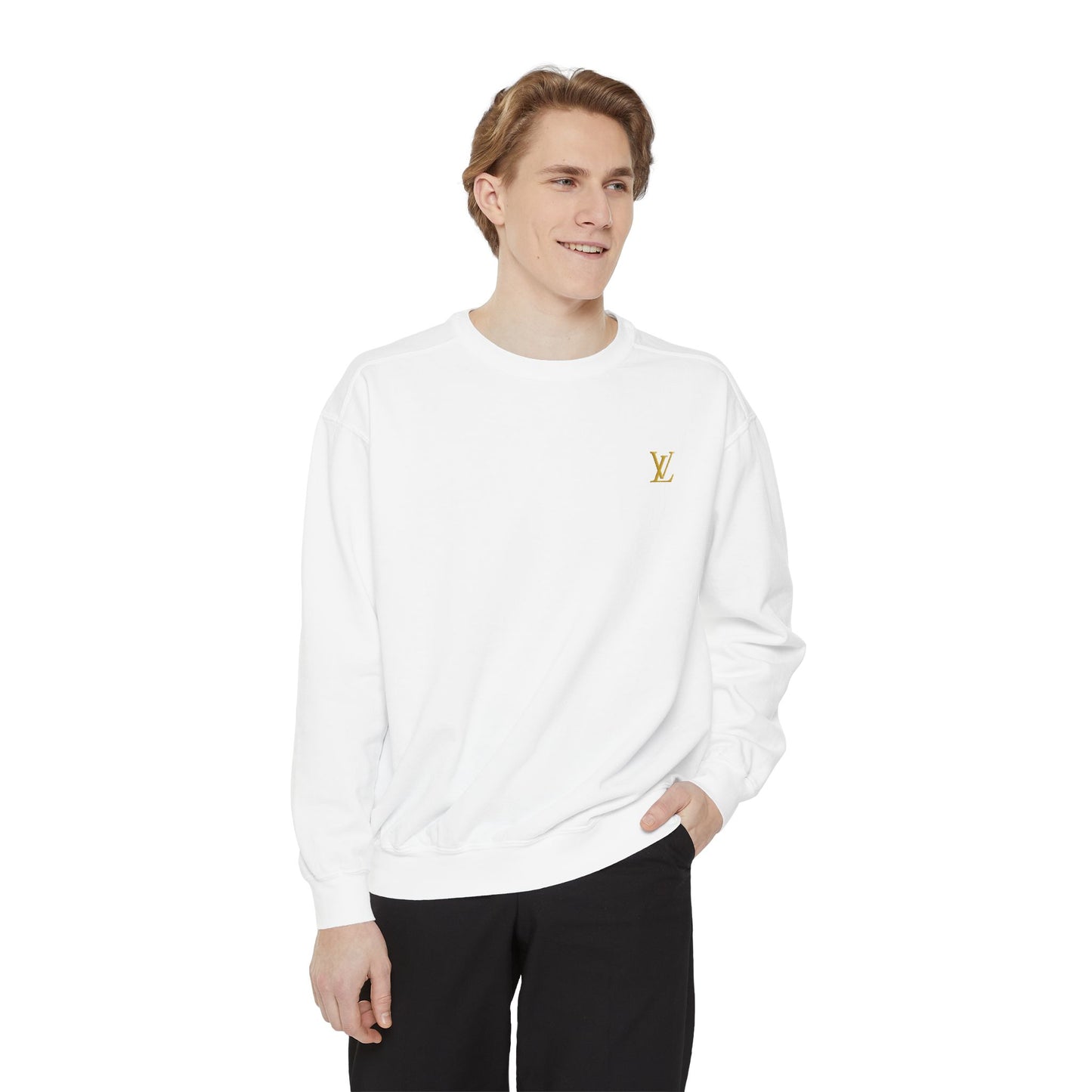 Zyrix LuxeWear – Unisex Garment-Dyed Sweatshirt