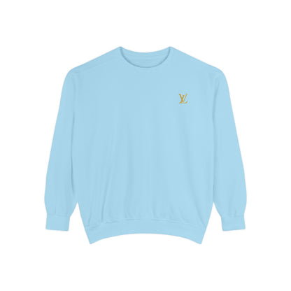 Zyrix LuxeWear – Unisex Garment-Dyed Sweatshirt