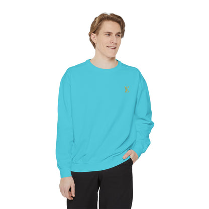 Zyrix LuxeWear – Unisex Garment-Dyed Sweatshirt