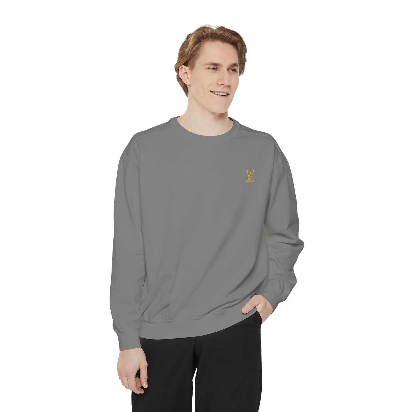 Zyrix LuxeWear – Unisex Garment-Dyed Sweatshirt