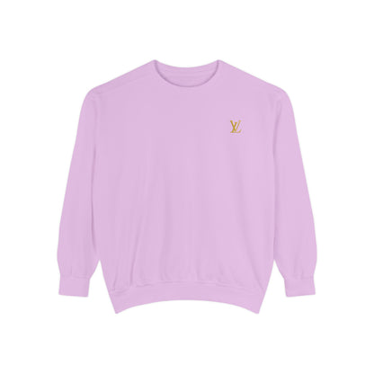 Zyrix LuxeWear – Unisex Garment-Dyed Sweatshirt