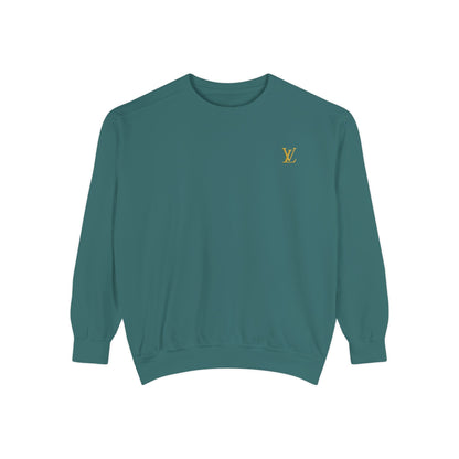 Zyrix LuxeWear – Unisex Garment-Dyed Sweatshirt