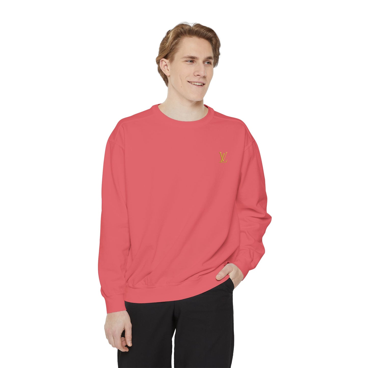 Zyrix LuxeWear – Unisex Garment-Dyed Sweatshirt